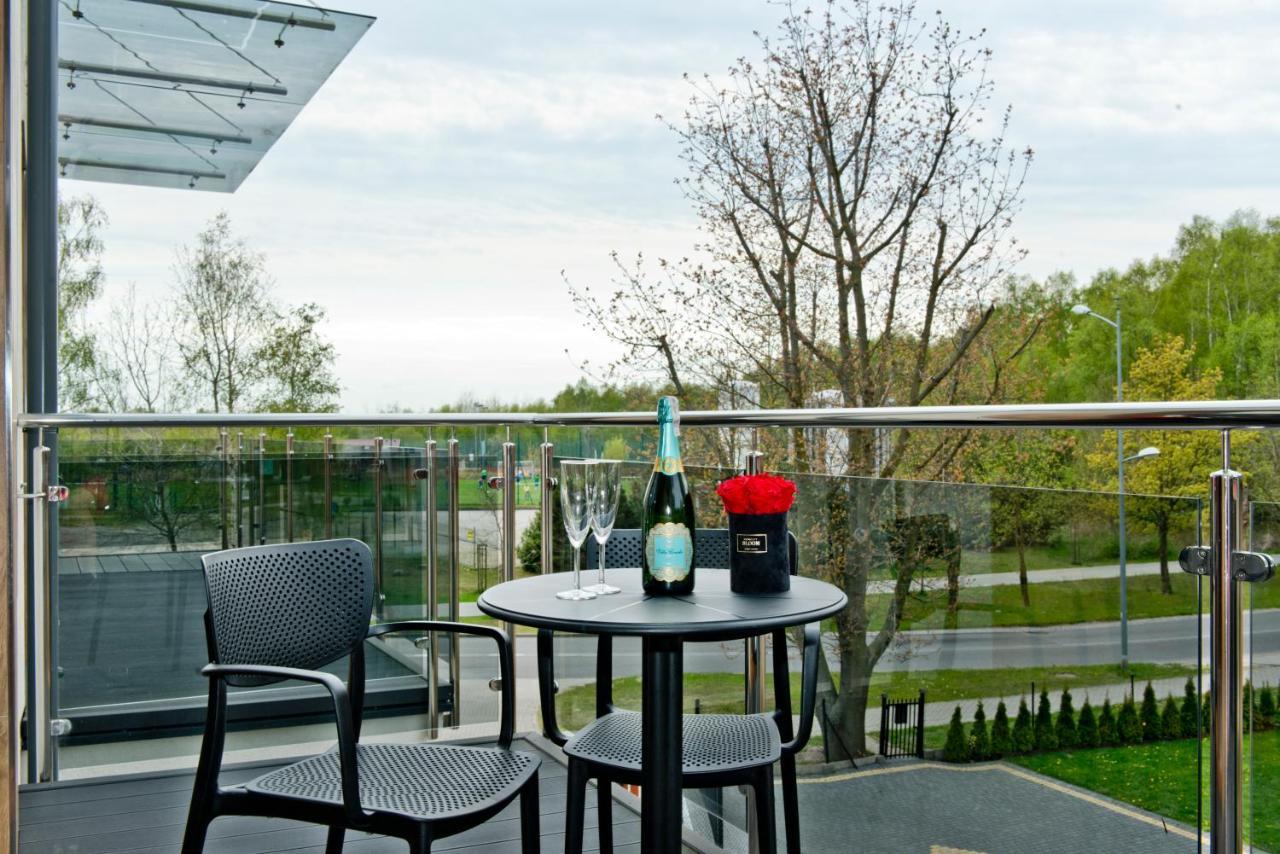 Blueapart Apartland Residence Ястарня Екстериор снимка