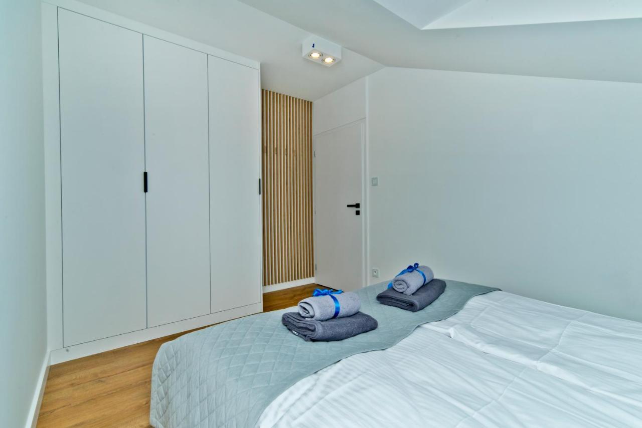 Blueapart Apartland Residence Ястарня Екстериор снимка