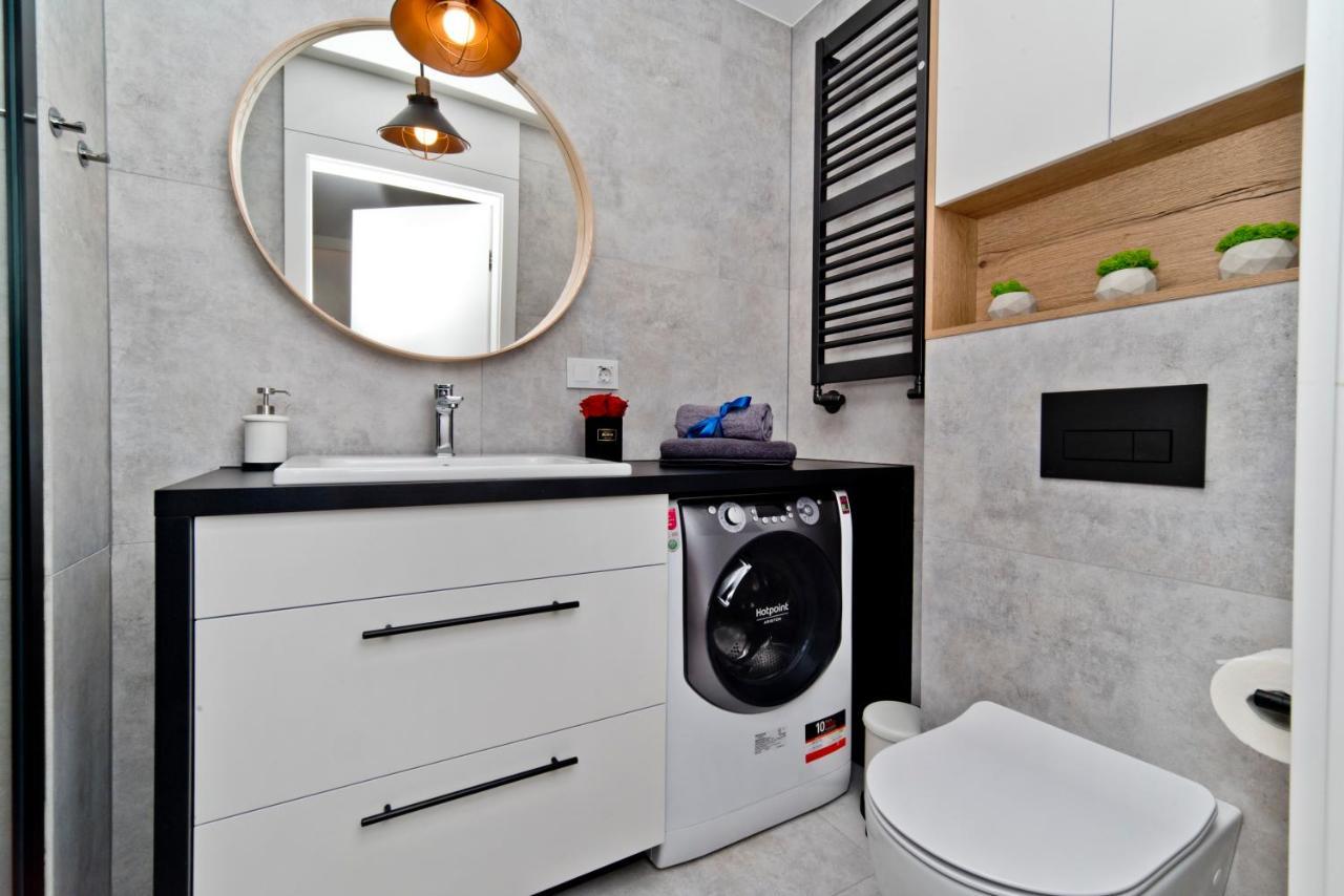 Blueapart Apartland Residence Ястарня Екстериор снимка