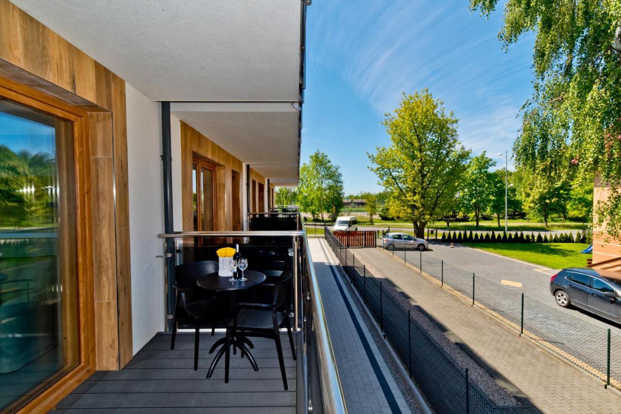 Blueapart Apartland Residence Ястарня Екстериор снимка