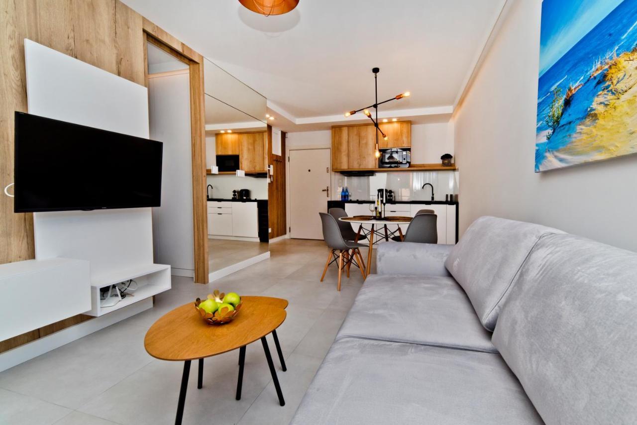 Blueapart Apartland Residence Ястарня Екстериор снимка