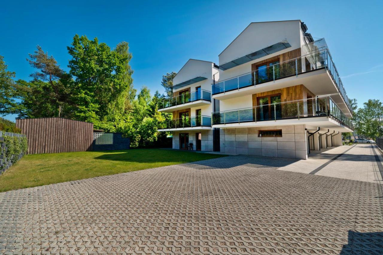 Blueapart Apartland Residence Ястарня Екстериор снимка