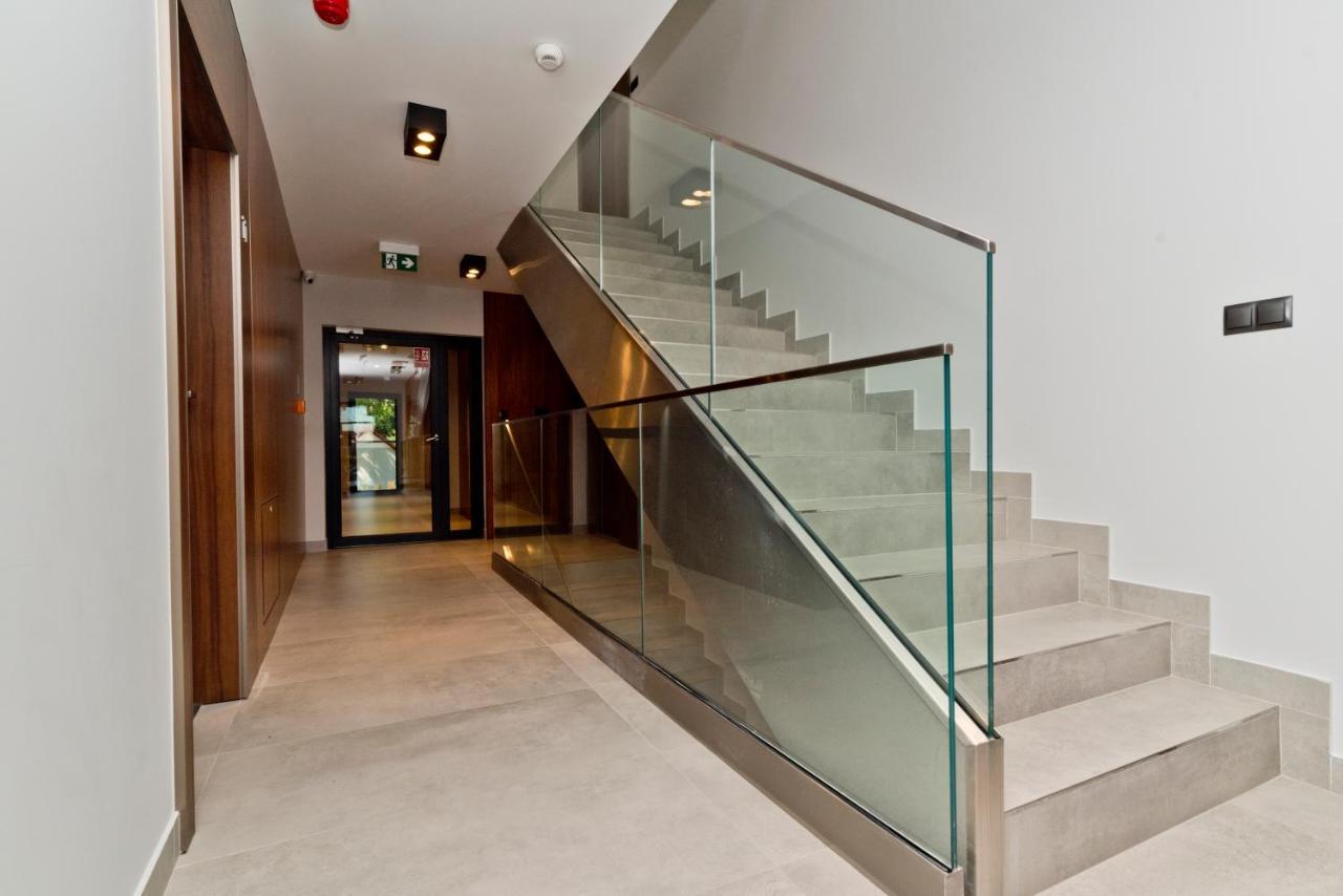 Blueapart Apartland Residence Ястарня Екстериор снимка