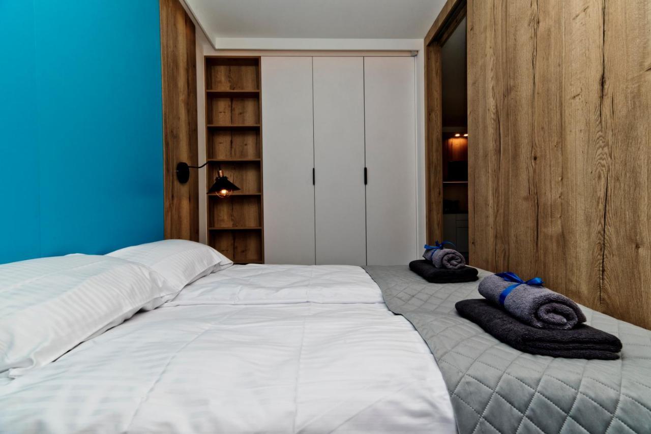 Blueapart Apartland Residence Ястарня Екстериор снимка