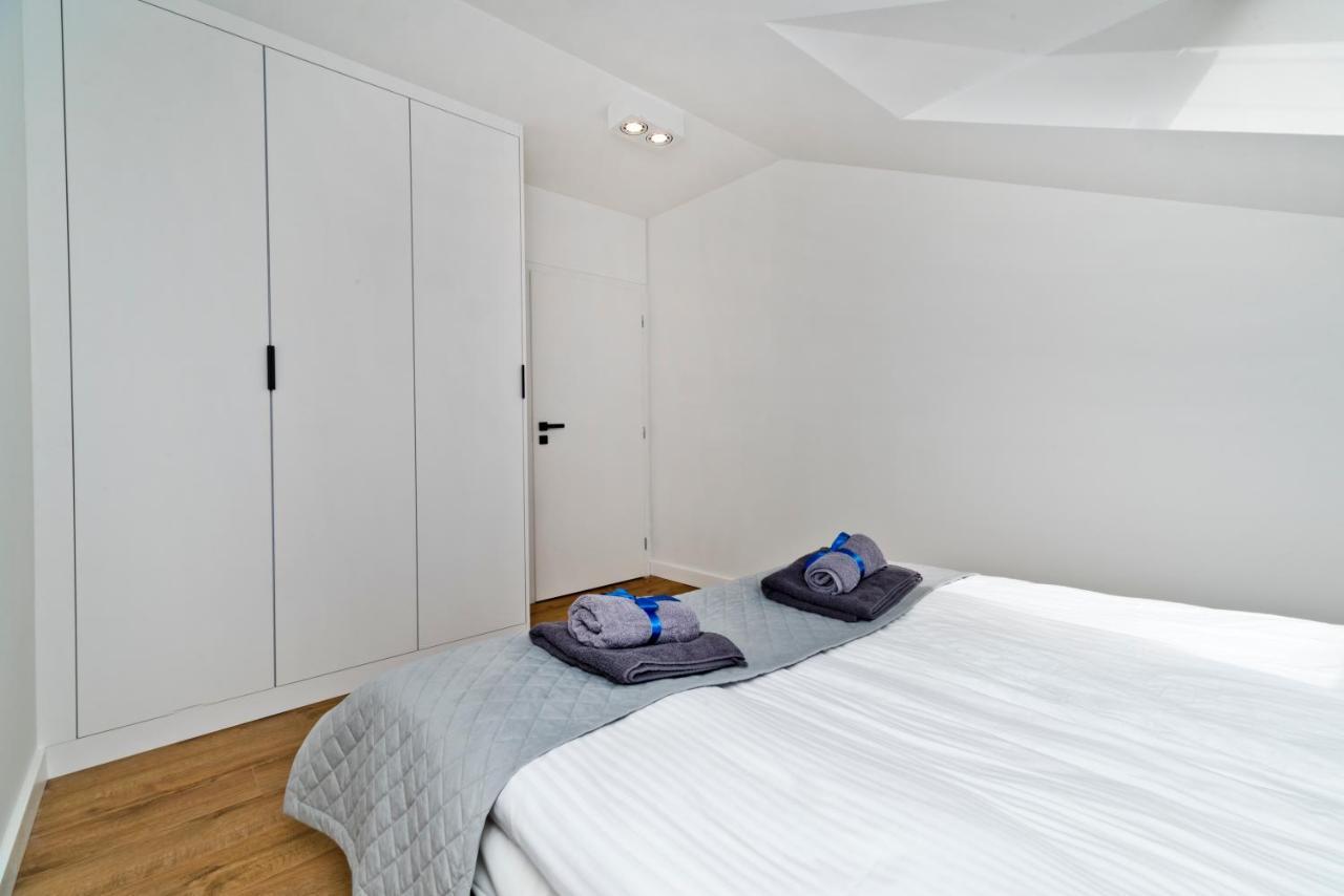 Blueapart Apartland Residence Ястарня Екстериор снимка