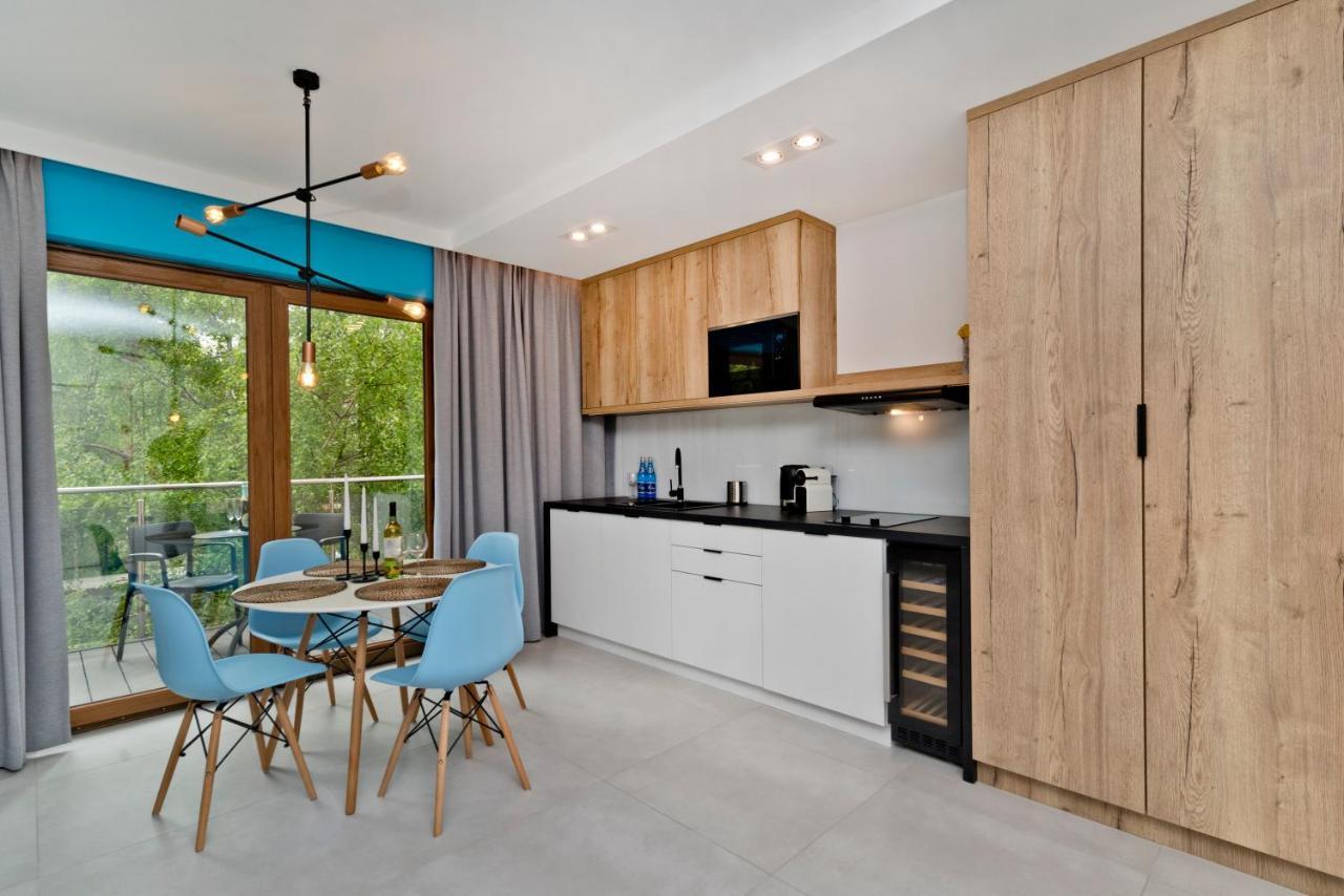 Blueapart Apartland Residence Ястарня Екстериор снимка