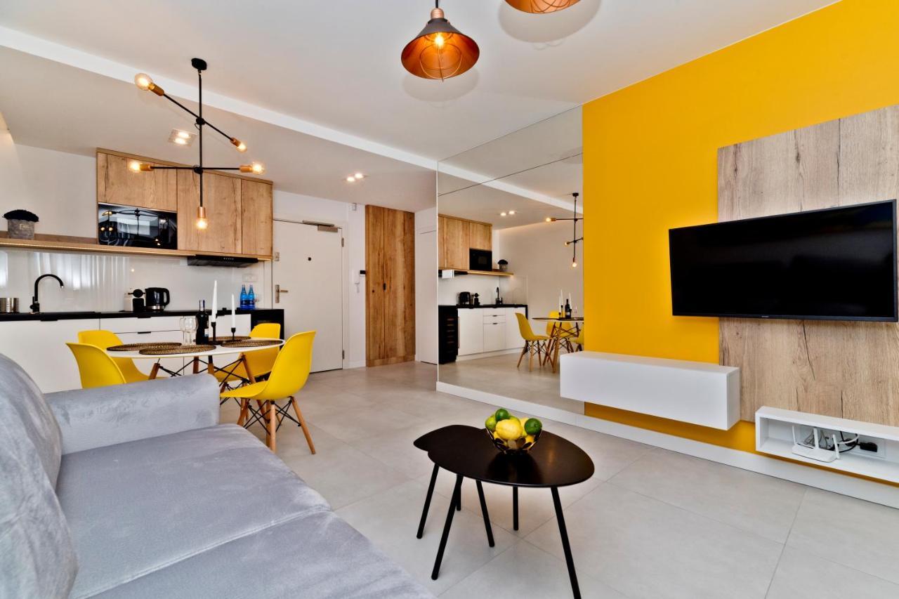 Blueapart Apartland Residence Ястарня Екстериор снимка