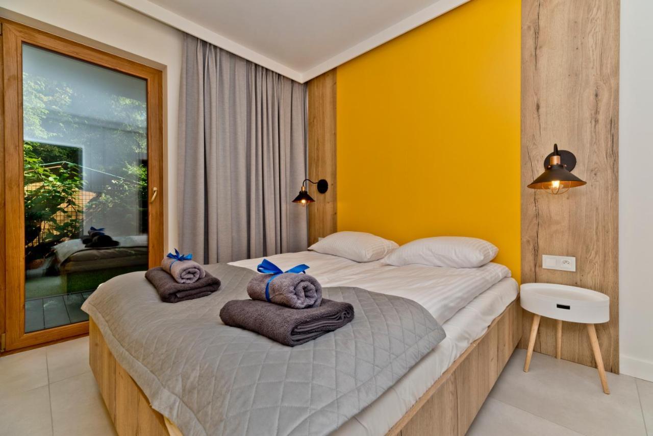 Blueapart Apartland Residence Ястарня Екстериор снимка
