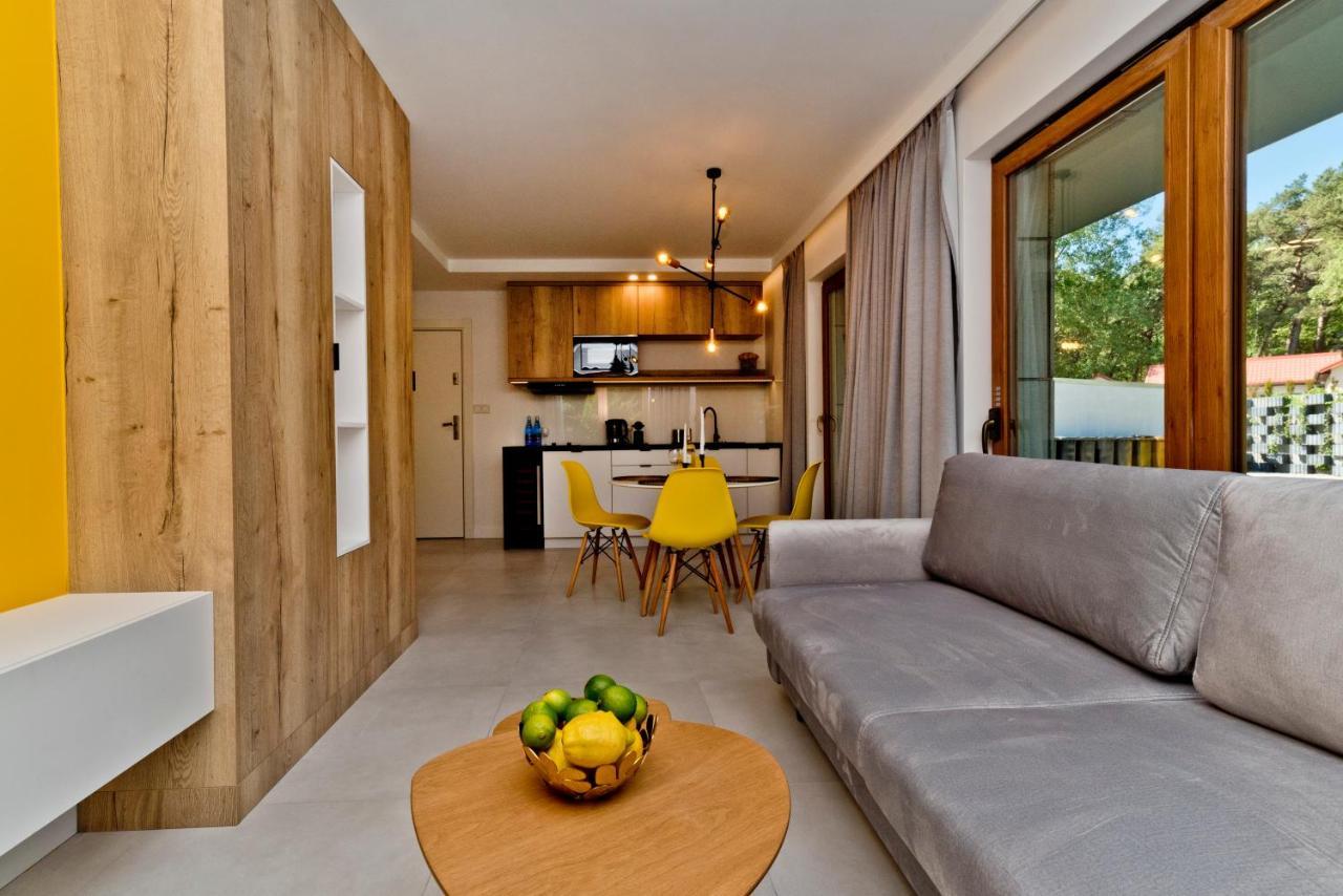Blueapart Apartland Residence Ястарня Екстериор снимка